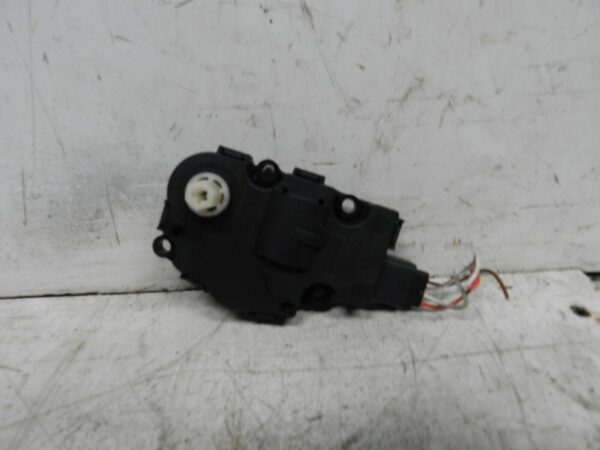 2014 AUDI S4 QUATRO A4 B8. HEATER FLAP CONTROL ACTUATOR