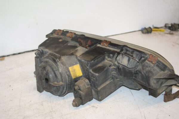 1990 FORD GRANADA MK3. PASSENGER SIDE HEADLIGHT - Image 3