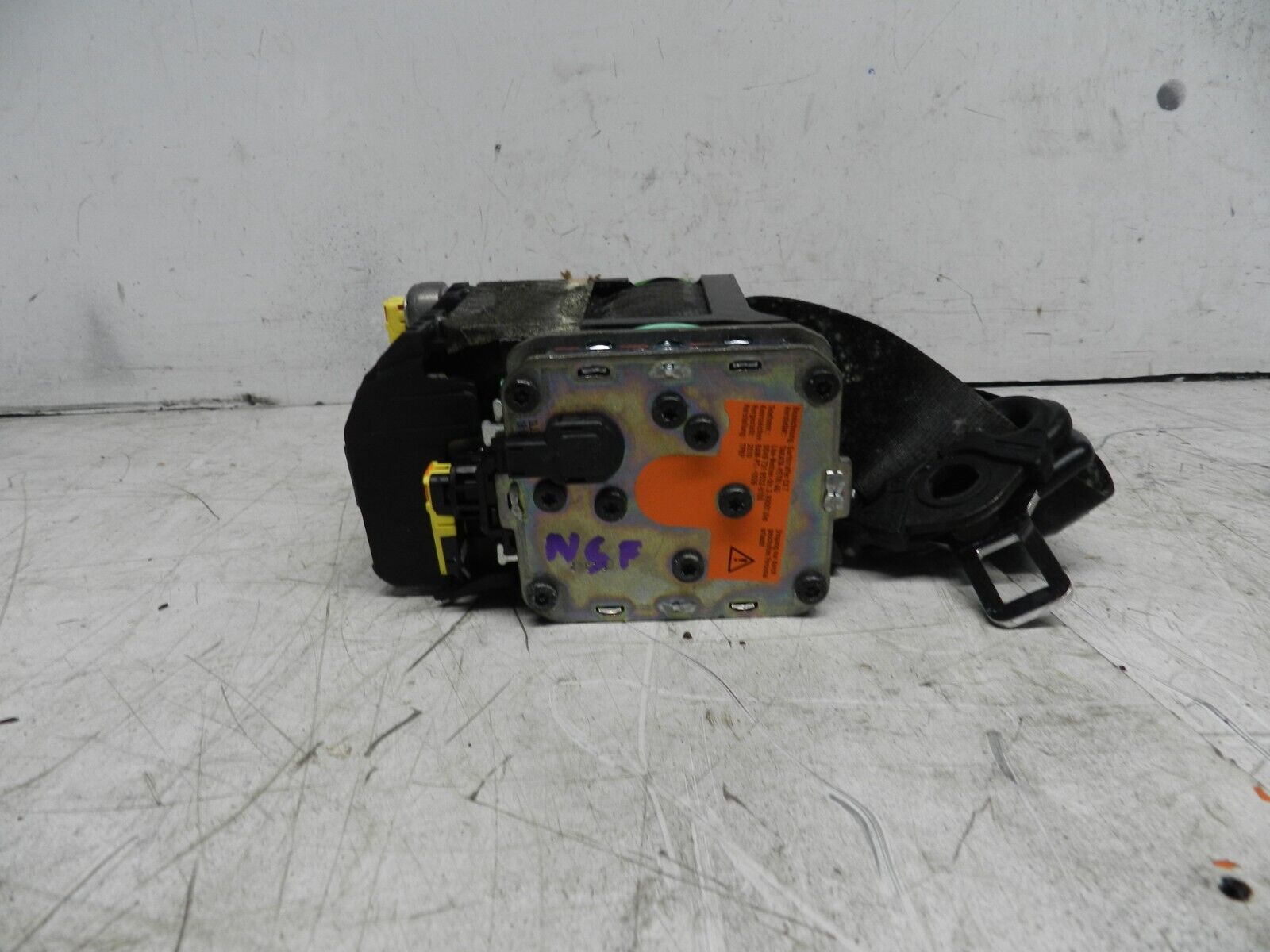 2014 AUDI S4 QUATRO A4 B8. PASSENGER SIDE FRONT SEATBELT - Image 2