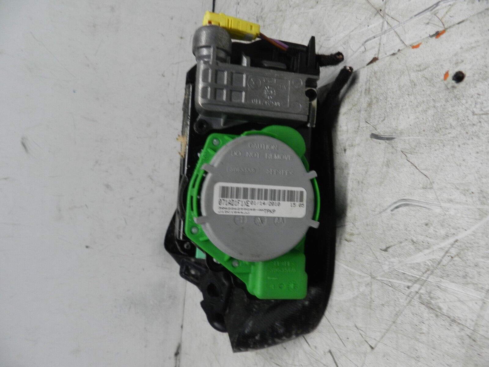 2014 AUDI S4 QUATRO A4 B8. PASSENGER SIDE FRONT SEATBELT - Image 4