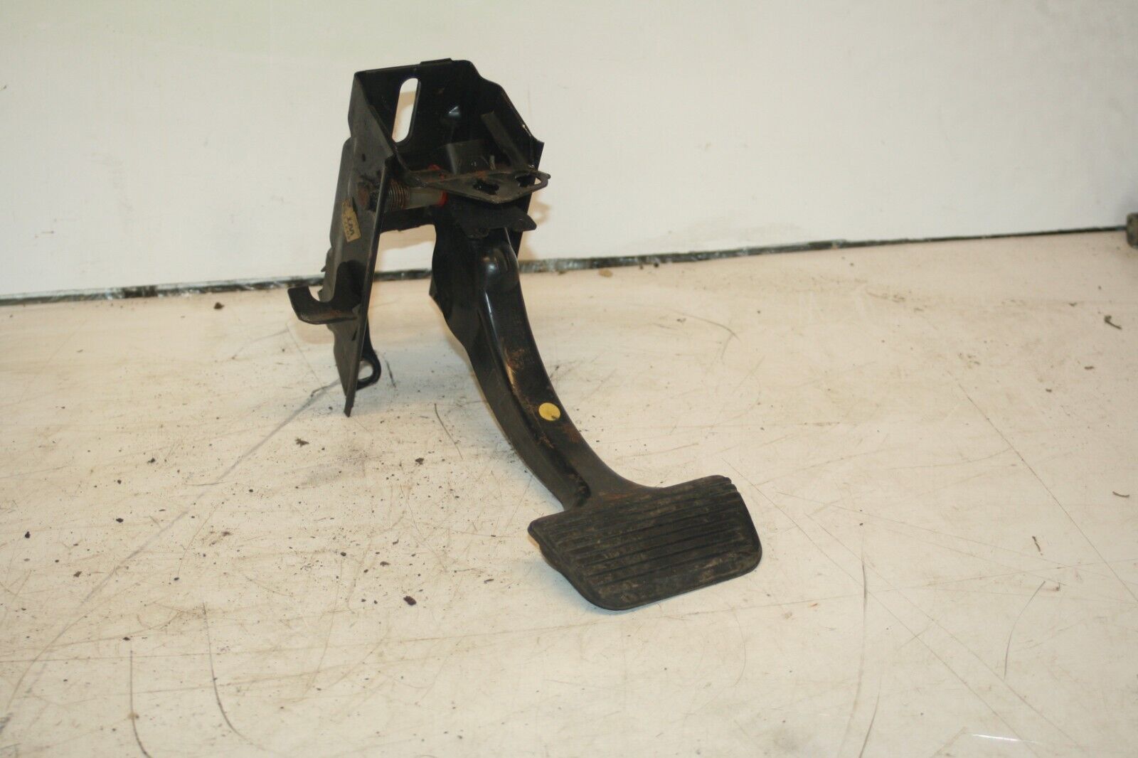 1990 FORD GRANADA MK3. BRAKE PEDAL