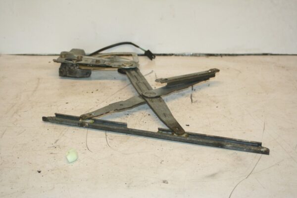 1990 FORD GRANADA MK3. PASSENGER SIDE FRONT WINDOW REGULATOR + MOTOR - Image 4