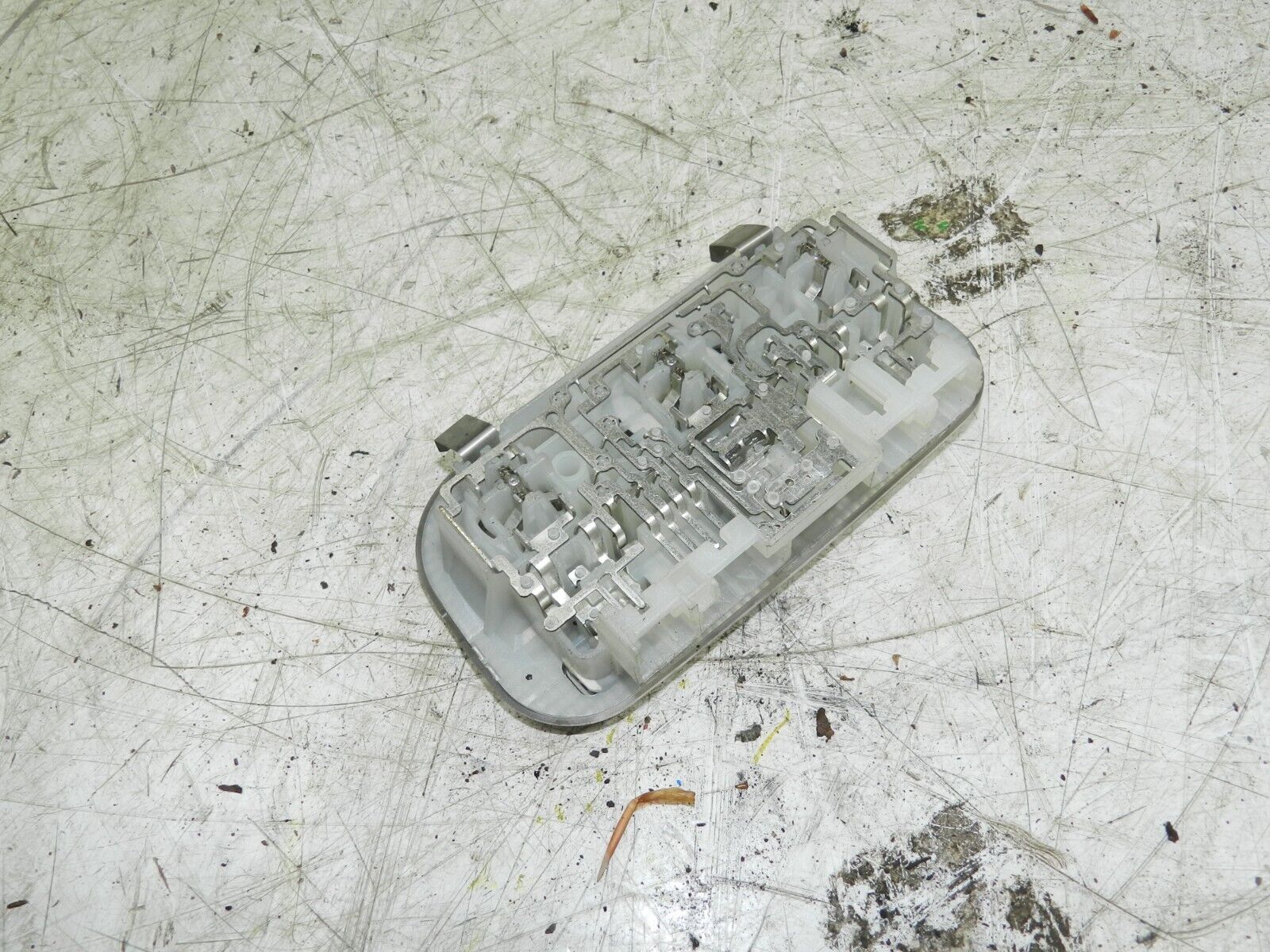 2015 CITROEN BERLINGO MK2. INTERIOR LIGHT - Image 2