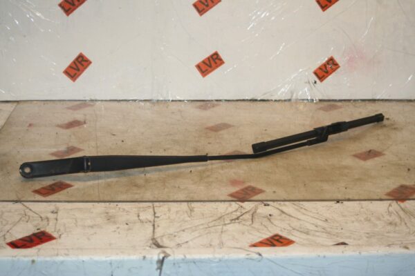 2013 VOLKSWAGEN POLO MK5 6R 1.2 DIESEL. WIPER ARM - Image 2