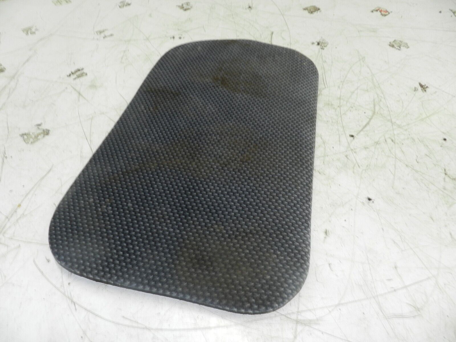 1993 FORD GRANADA DORCHESTER. DIVIDER SECTION BULKHEAD TRIM PANEL