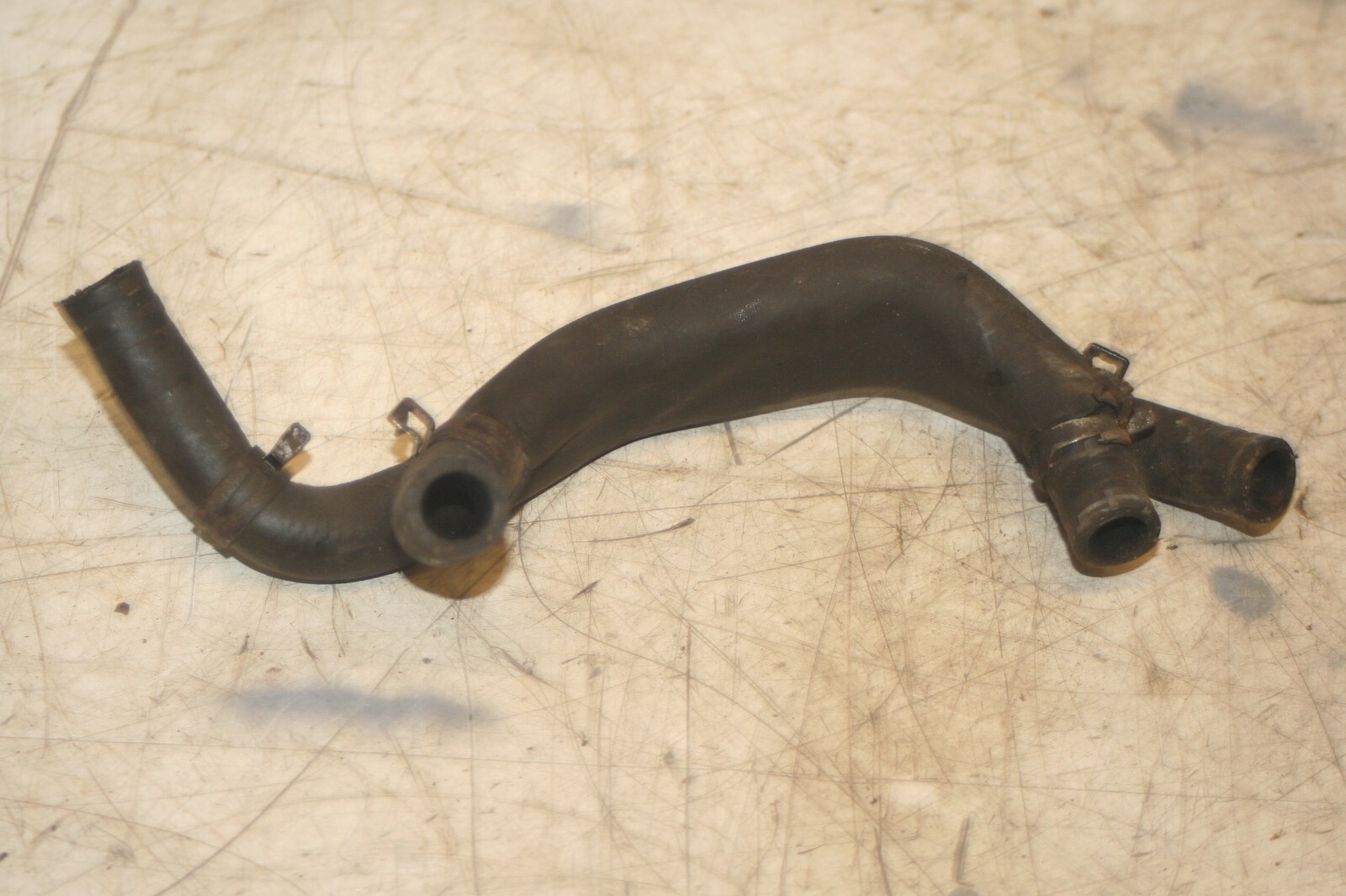 2004 VOLKSWAGEN CONVERTIBLE BEETLE 1.8T. COOLANT PIPES - Image 2