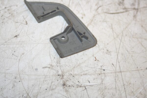 2000 MERCEDES C CLASS W202. PASSENGER SIDE REAR DOOR TRIM - Image 3