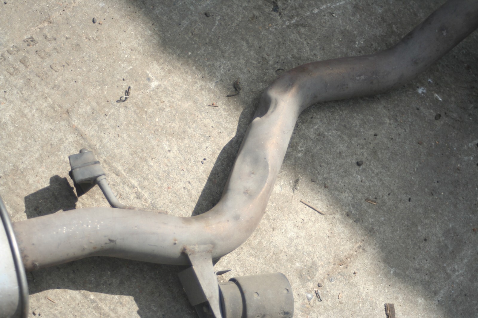 (95) 2010 BMW 1 SERIES E82. EXHAUST MIDDLE AND REAR PIPE BOXES - Image 7