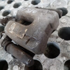 Citroen DS3 2015/16 1.2T Drivers Side Rear O/S/R Brake Caliper + Carrier