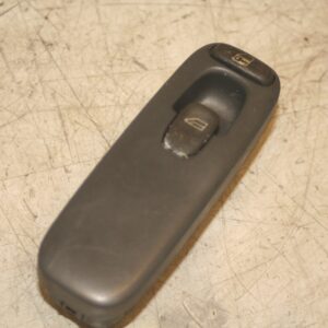 1999 VOLVO C70 2.4 PETROL. WINDOW SWITCH WITH LOCK BUTTON PASSENGER SIDE