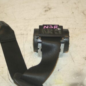 (95) 2010 BMW 1 SERIES E82. PASSENGER SIDE REAR SEATBELT
