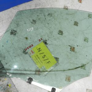 2015 CITROEN BERLINGO MK2. PASSENGER SIDE FRONT WINDOW GLASS