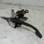 2008 FORD FOCUS CC CONVERTIBLE. CLUTCH PEDAL WITH MASTER CYLINDER 4M517B633DP
