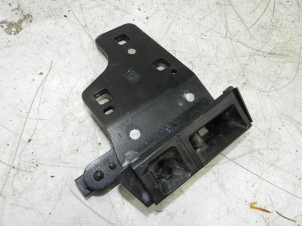 2008 FORD FOCUS CC CONVERTIBLE. PASSENGER SIDE ROOF LATCH CATCH - Image 2