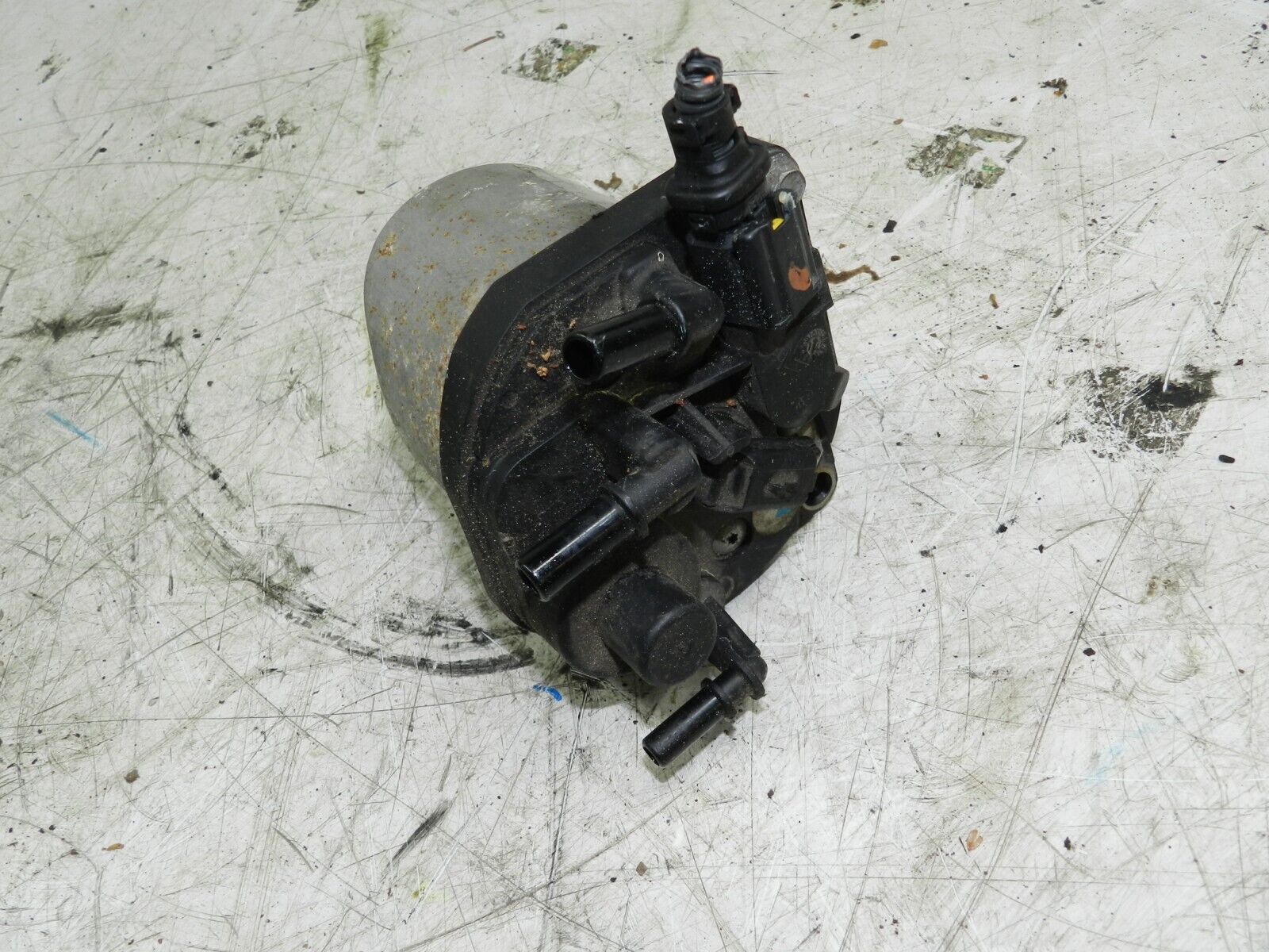 2015 CITROEN BERLINGO MK2. DIESEL FILTER HOUSING