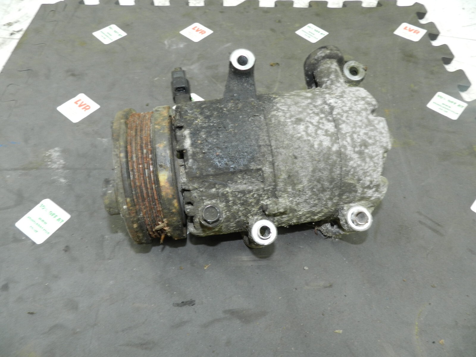 2008 FORD FOCUS CC CONVERTIBLE. AIR CON PUMP COMPRESSOR - Image 2