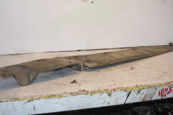 1990 FORD GRANADA MK3. UNDER CAR TRIM GUARD - Image 4
