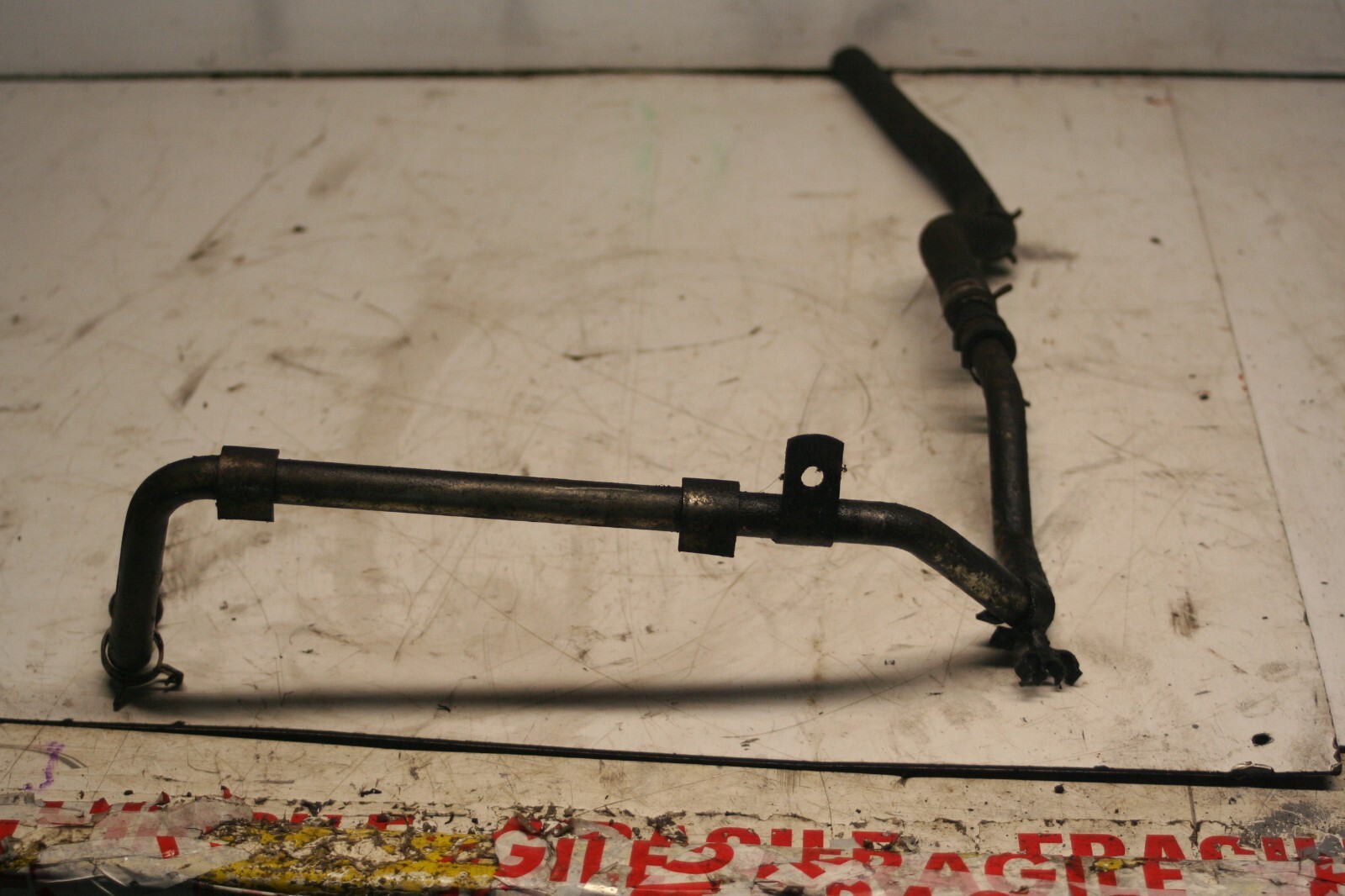 2001 LAND ROVER DISCOVERY 2 TD5. COOLANT PIPE