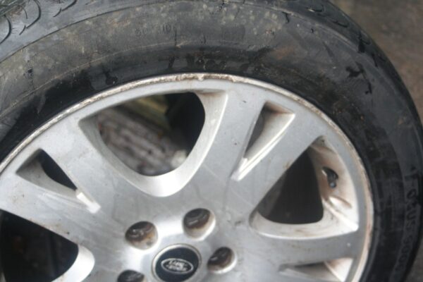 2001 LAND ROVER DISCOVERY 2 TD5. SET OF ALLOY WHEELS SPORT 3x BAD TYRES RANGE RO - Image 9