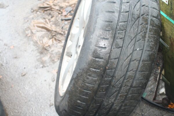 2001 LAND ROVER DISCOVERY 2 TD5. SET OF ALLOY WHEELS SPORT 3x BAD TYRES RANGE RO - Image 17