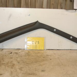 1994 MITSUBISHI PAJERO SHOGUN. DRIVER SIDE A PILLAR TRIM