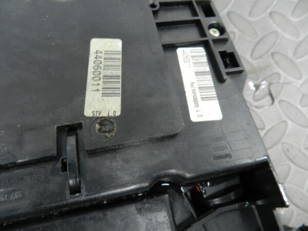 143. 2003 BMW E46 318Ci CONVERTIBLE. FUSE BOX BOARD 8364542 POWER BOARD UNIT - Image 12
