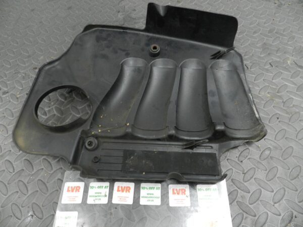 143. 2003 BMW E46 318Ci CONVERTIBLE. ENGINE COVER - Image 2