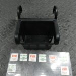 143. 2003 BMW E46 318Ci CONVERTIBLE. REAR CENTRE CONSOLE FRAME ASHTRAY HOUSING