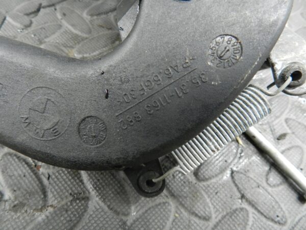 143. 2003 BMW E46 318Ci CONVERTIBLE. CLUTCH PEDAL AND MASTER CYLINDER - Image 4