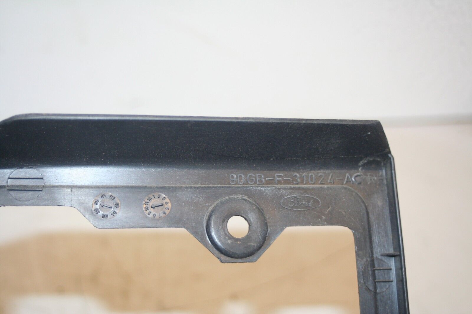 1990 FORD GRANADA MK3. BOOT PLASTIC TRIM - Image 5