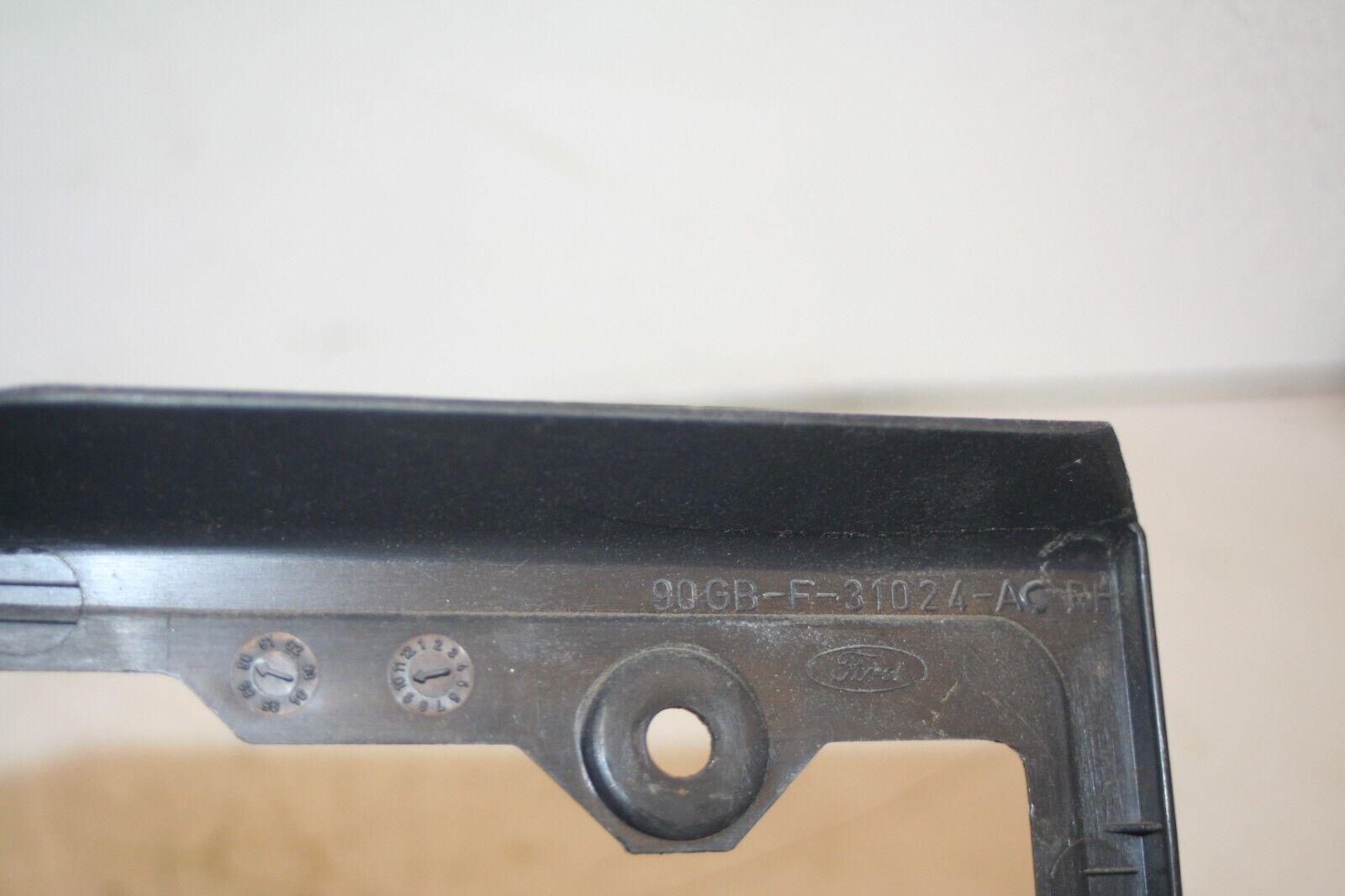 1990 FORD GRANADA MK3. BOOT PLASTIC TRIM - Image 6