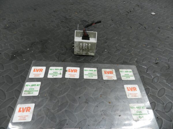 143. 2003 BMW E46 318Ci CONVERTIBLE 6923215 ALARM INCLINATION SENSOR CONTROL ECU