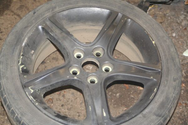 2004 LEXUS IS200 . SET OF 5 ALLOY WHEELS + TYRES 215/45/17 NEEDS 1 TYRE ATLEAST