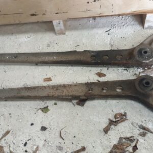 Land rover Discovery TD5 Front Trailing Arm Radius Radial Bar. 1 Supplied.