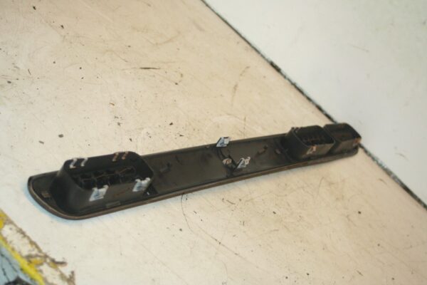 1990 FORD GRANADA MK3. DASHBOARDWOODEN TRIM AIR VENTS DAMAGED 89GGA018B40FA - Image 4