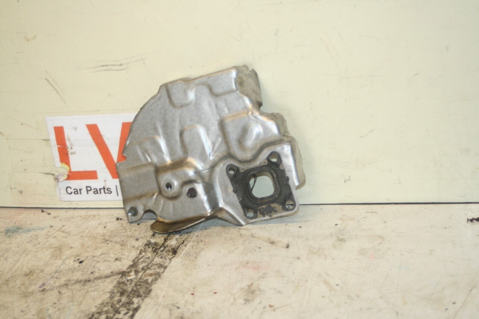 (69) 2014 FORD FOCUS MK3 1.0 ECOBOOST. HEAT SHIELD