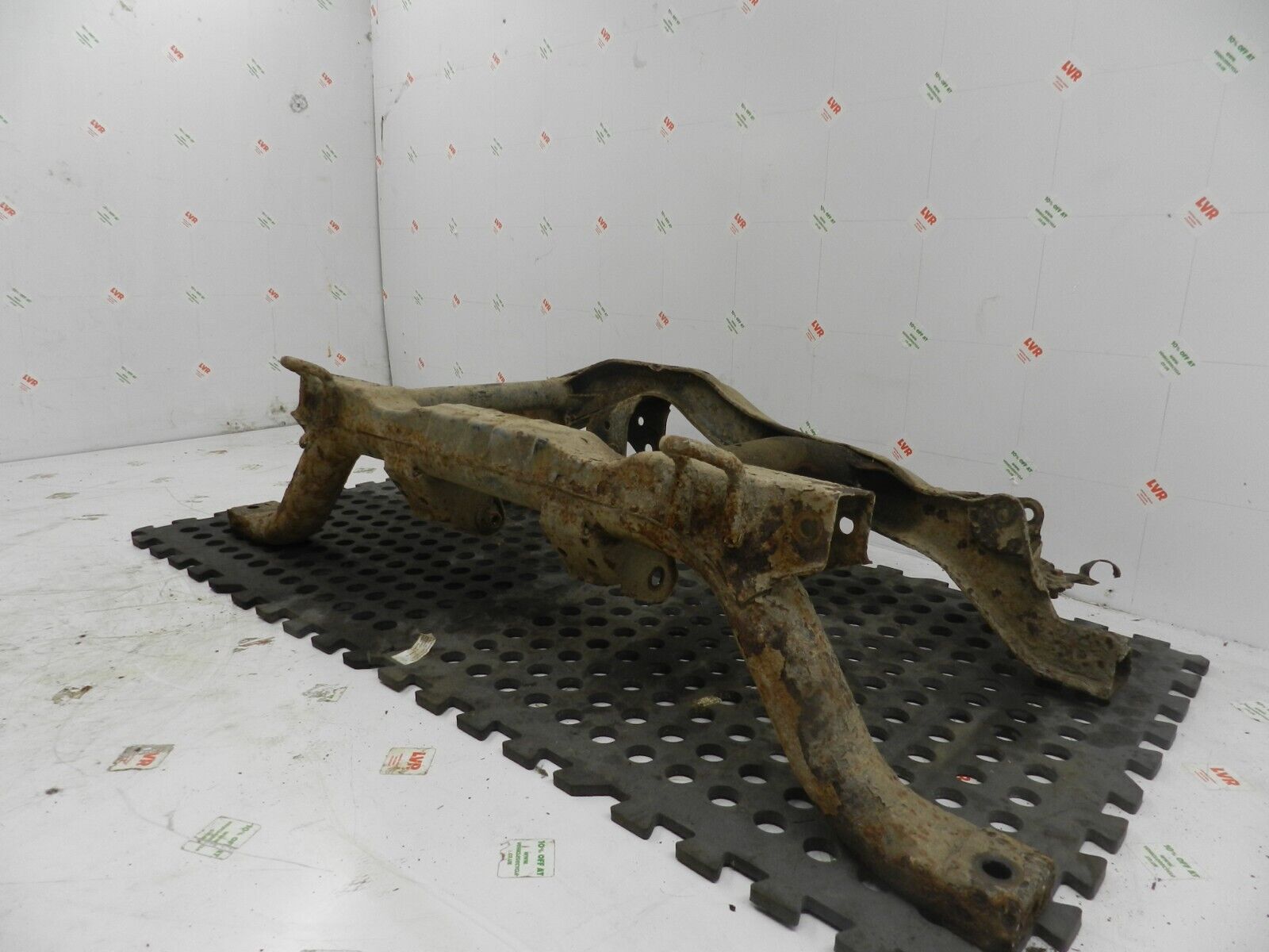 2006 LAND ROVER FREELANDER 1 FACELIFT TD4 L314. REAR SUSPENSION SUBFRAME