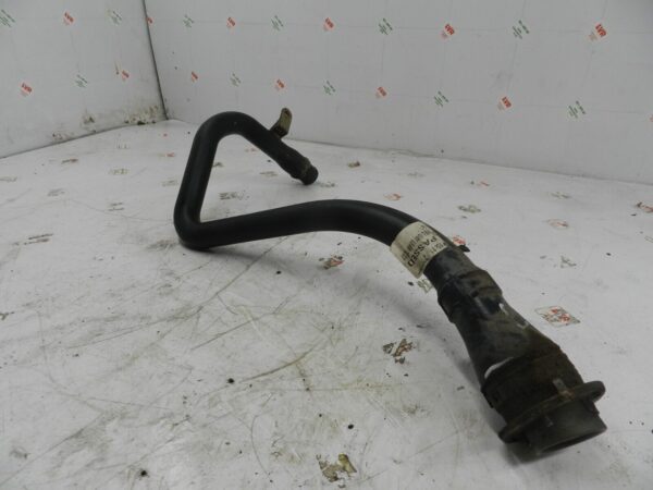 2006 LAND ROVER FREELANDER 1 FACELIFT TD4 L314. FUEL FILL UP PIPE - Image 2