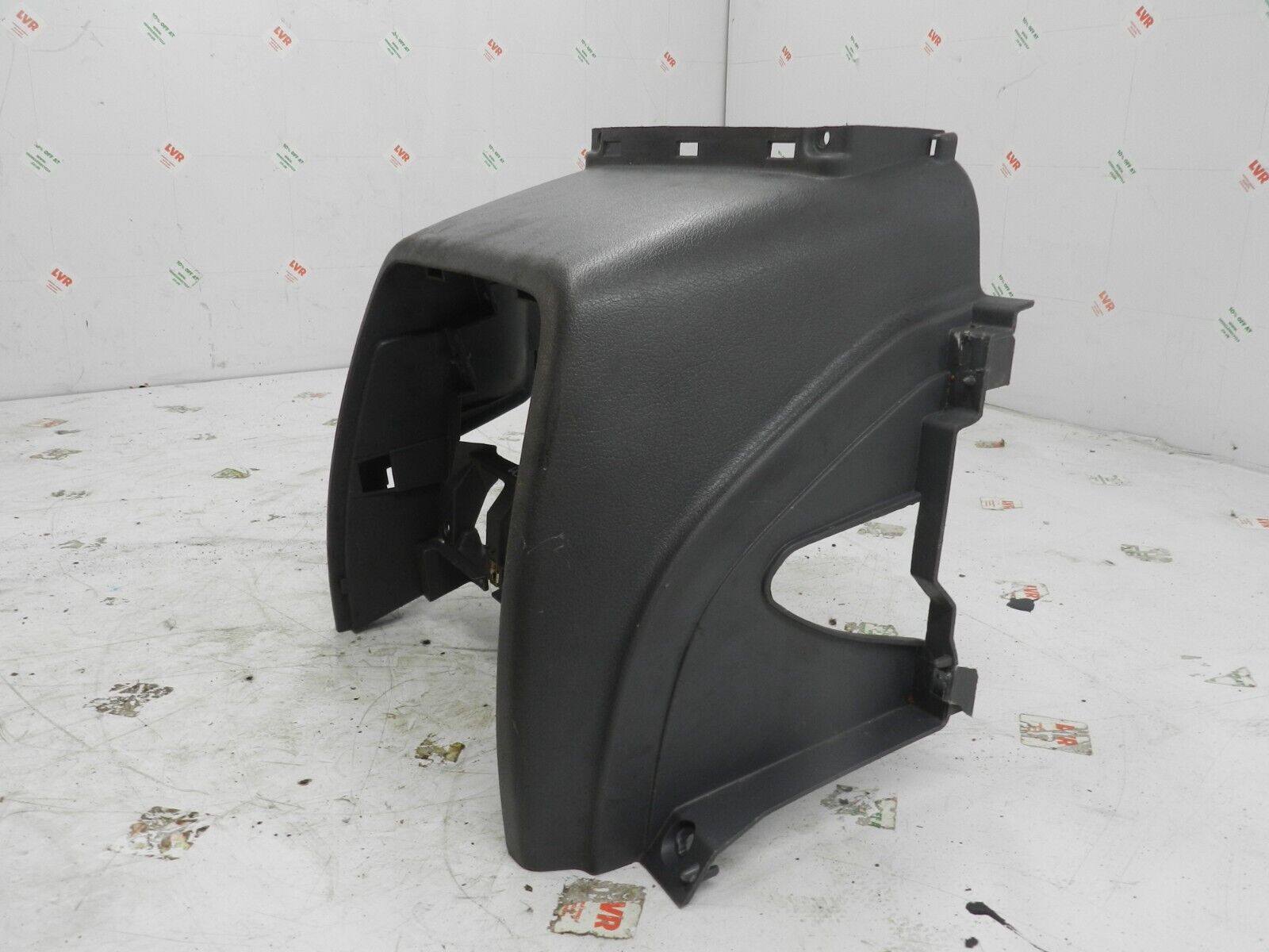 2006 LAND ROVER FREELANDER 1 FACELIFT TD4 L314. CENTRE CONSOLE FRAME - Image 3