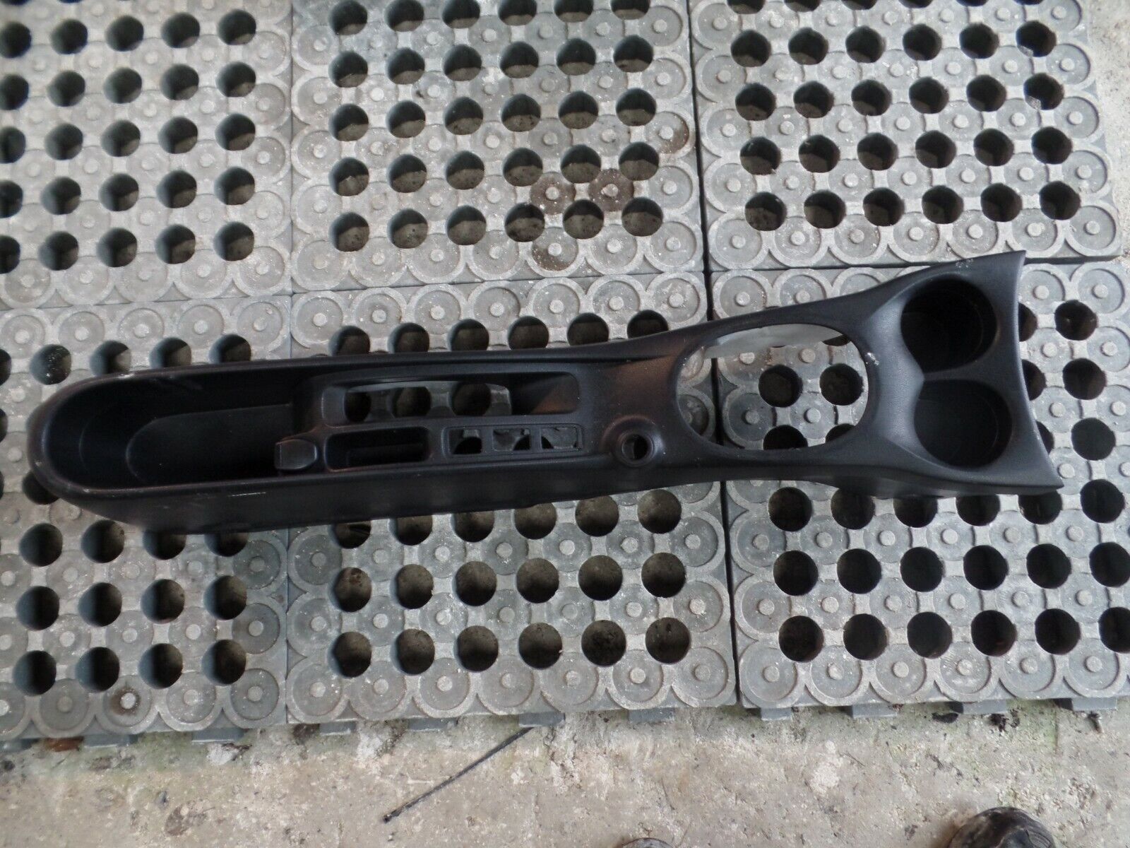 MK2 Nissan Note 2015 – Centre Console / Tunnel Surround