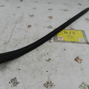 2006 LAND ROVER FREELANDER 1 FACELIFT TD4 L314. PASSENGER SIDE WINDSCREEN TRIM