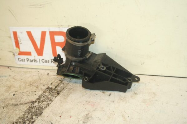 (69) 2014 FORD FOCUS MK3 1.0 ECOBOOST.  AIR INTAKE PIPE + HOUSING