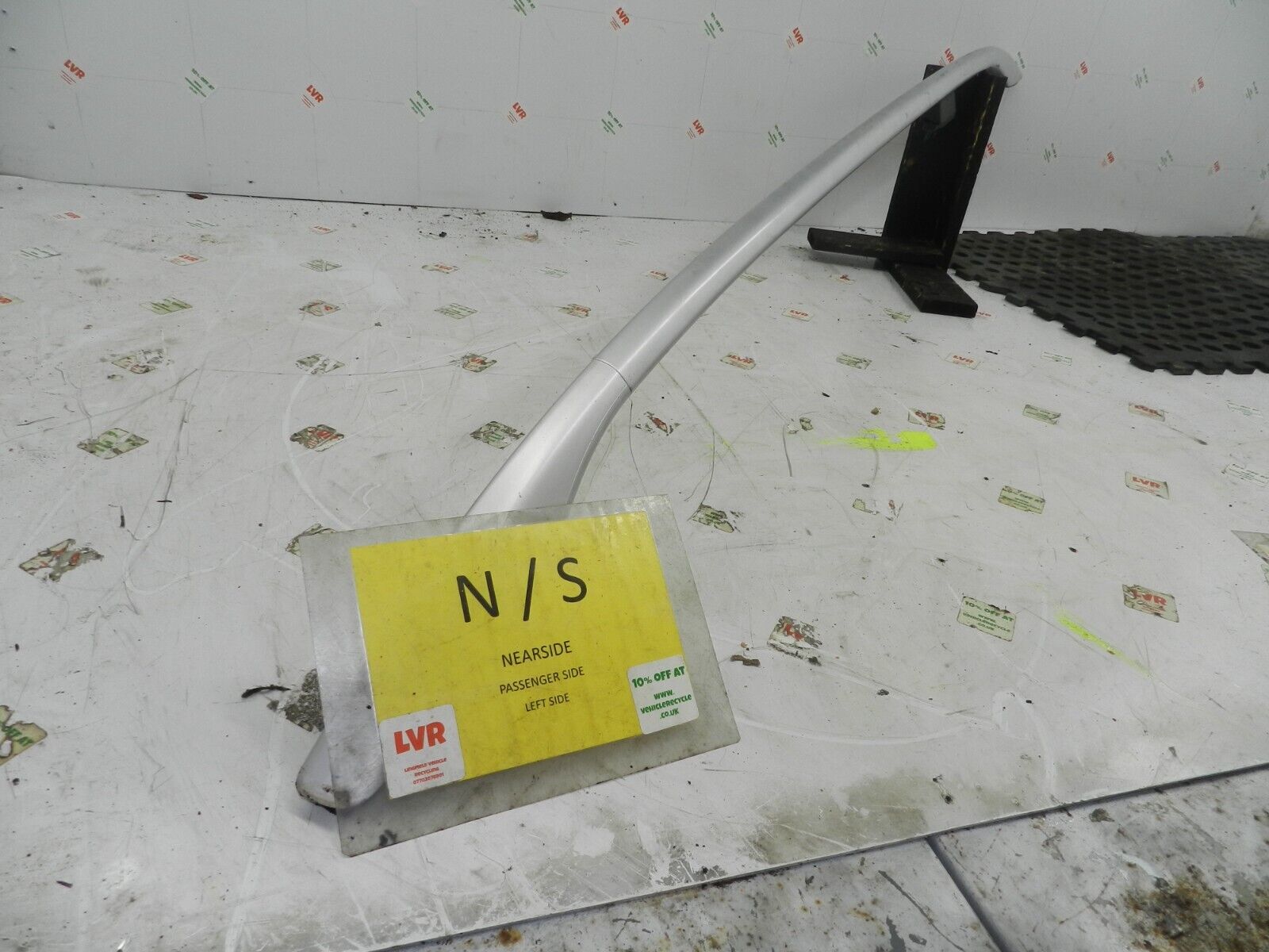 2011 NISSAN QASHQAI J10 MK1. PASSENGER SIDE ROOF RAIL