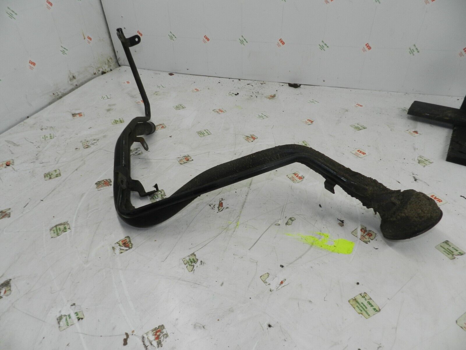 2011 NISSAN QASHQAI J10 MK1. FUEL DIESEL FILL UP PIPE
