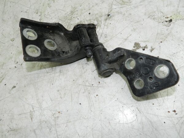 2015 CITROEN BERLINGO MK2. DRIVER SIDE SIDE REAR LOWER DOOR HINGE - Image 2