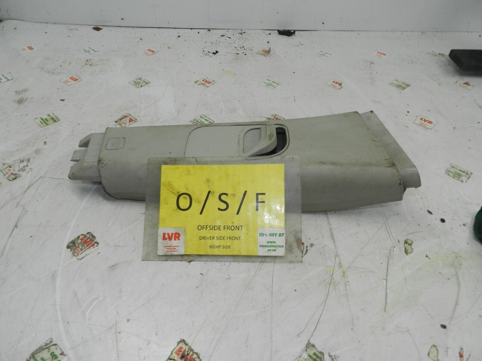 2011 NISSAN QASHQAI J10 MK1. DRIVER SIDE B PILLAR UPPER TRIM