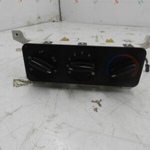 2006 LAND ROVER FREELANDER 1 FACELIFT TD4 L314. HEATER CONTROLS