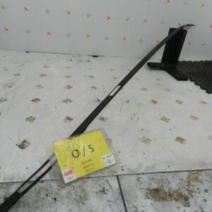 2011 NISSAN QASHQAI J10 MK1. DRIVER SIDE ROOF RAIL TRIM