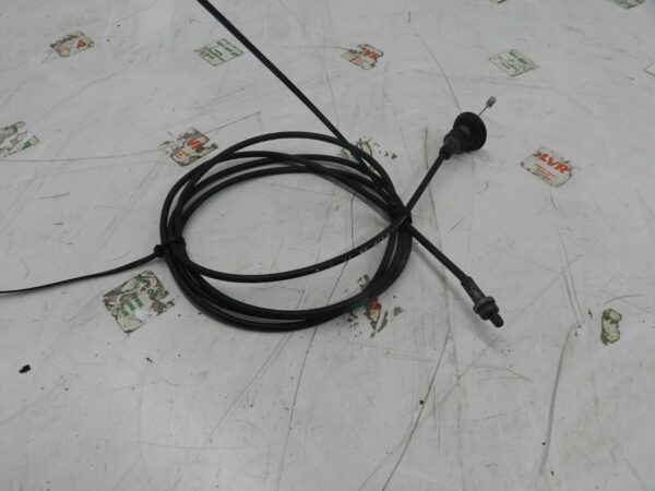 2011 NISSAN QASHQAI J10 MK1. BOOT LID RELEASE CABLE - Image 2