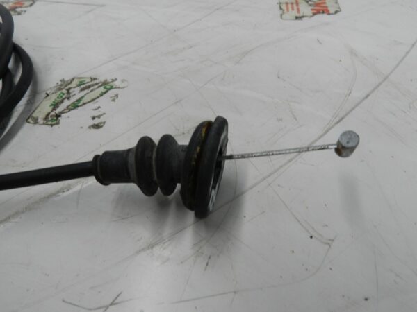 2011 NISSAN QASHQAI J10 MK1. BOOT LID RELEASE CABLE - Image 4